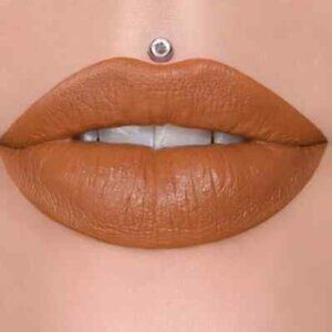 Jeffree Star Plastic Surgery Velvet Trap